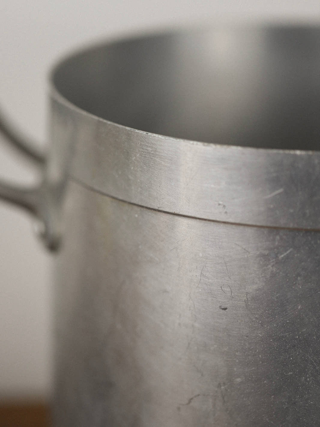 Vintage Farmhouse Tall Aluminum Pot