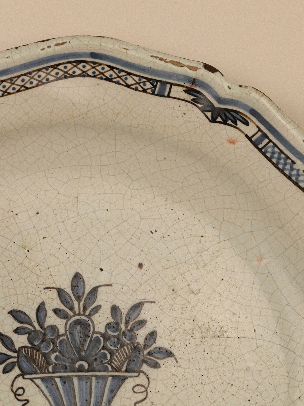Antique 19th Century Round Faïence Platter
